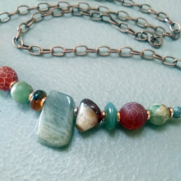 Asymmetrical Choker! Semi-Precious Stone Beads + Copper! Uniquely Handmade! - Picture 6 of 9